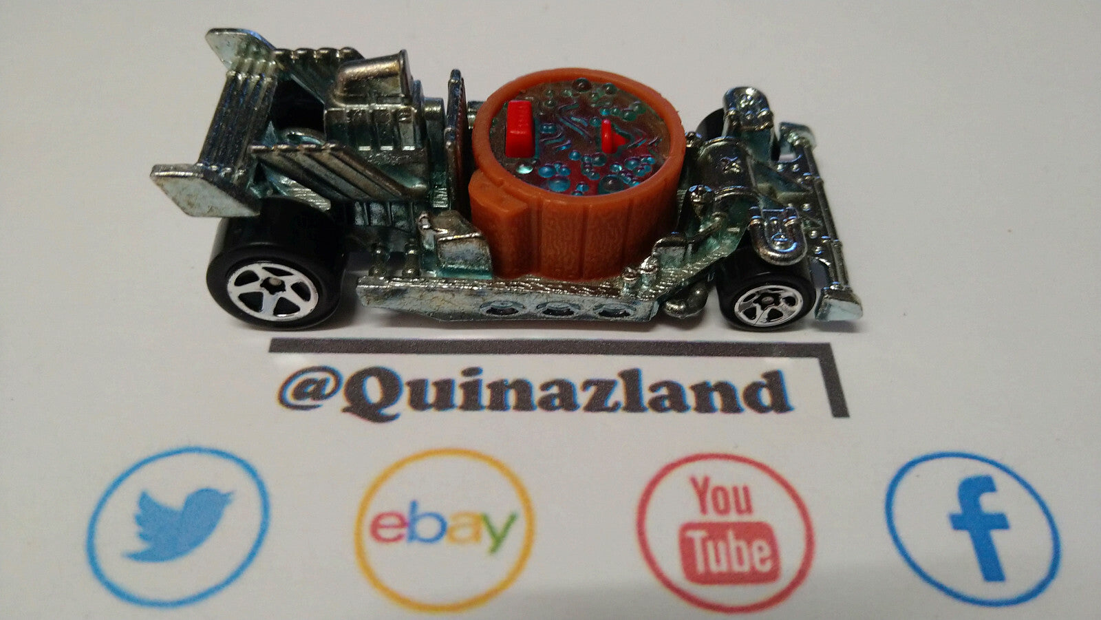 Hot Wheels Hot tub 2006-026 version 5sp (A13)