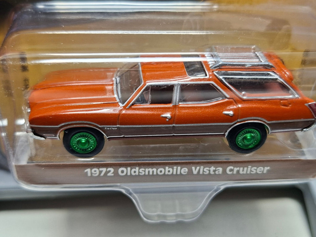 Greenlight Estate Wagons '72 Oldsmobile Vista Cruiser chase Green Wheels (NG23)