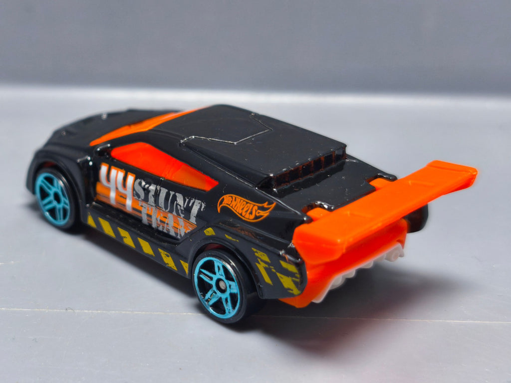 Hot Wheels 2015 multipack  Loop coupe  (A04)