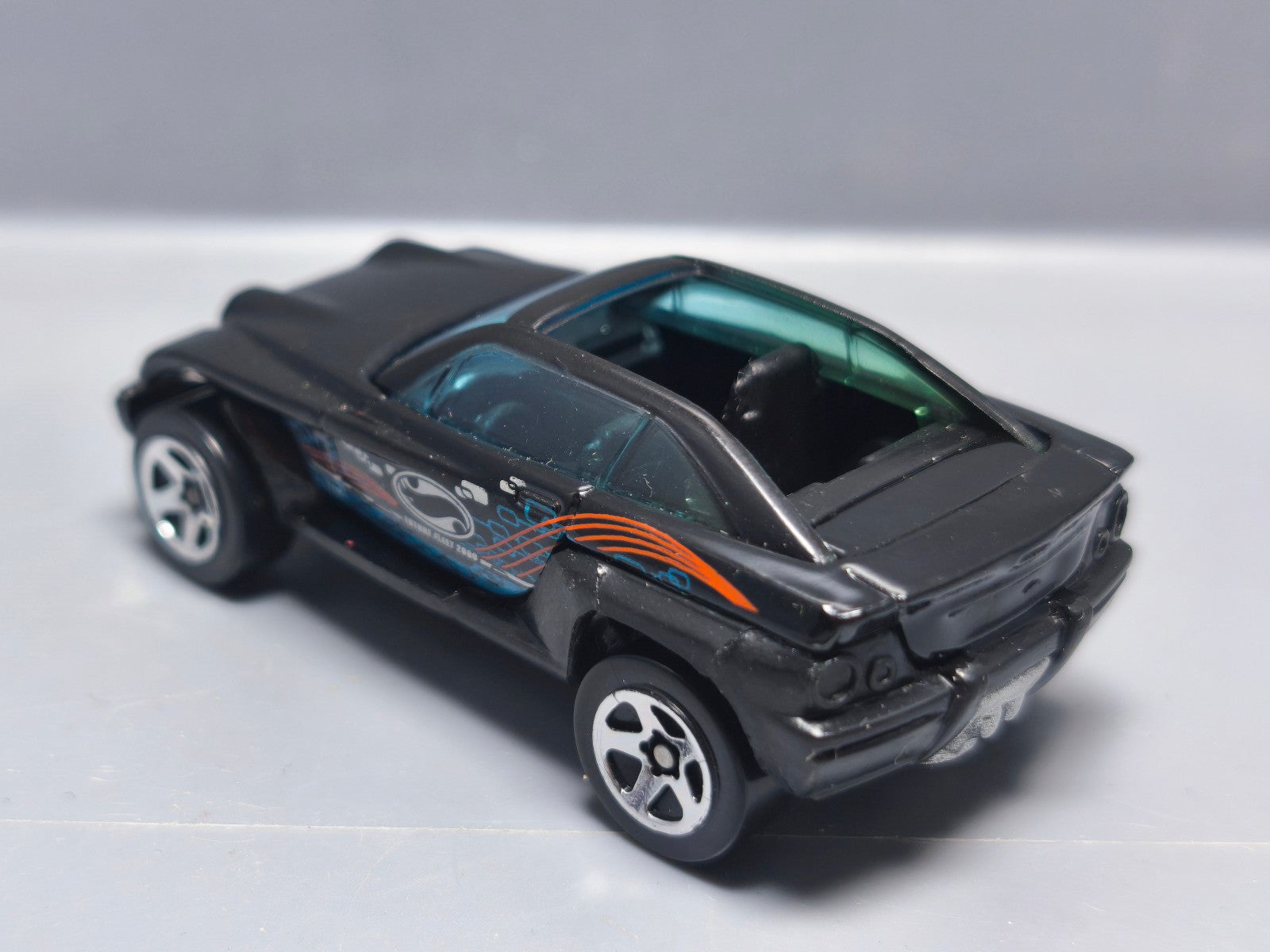Hot Wheels Jeepster 2000-003  (A36)