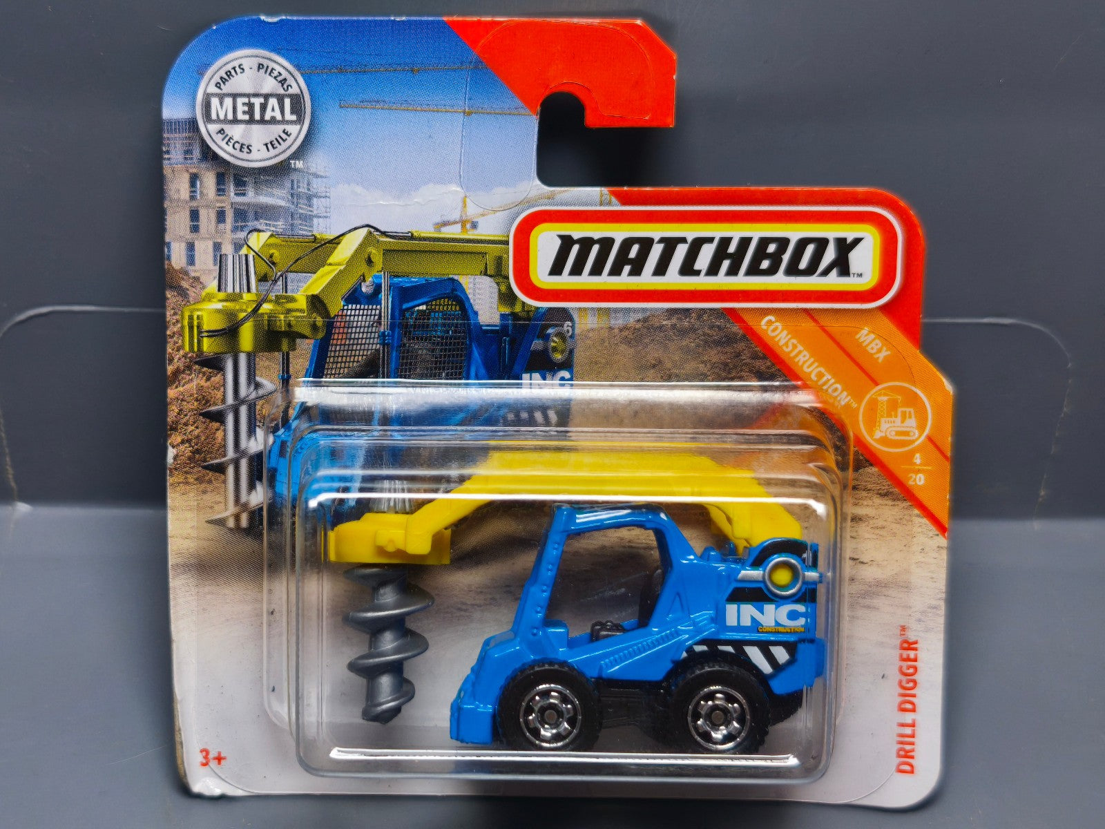 Matchbox Drill Digger  2019-33 (NP17)
