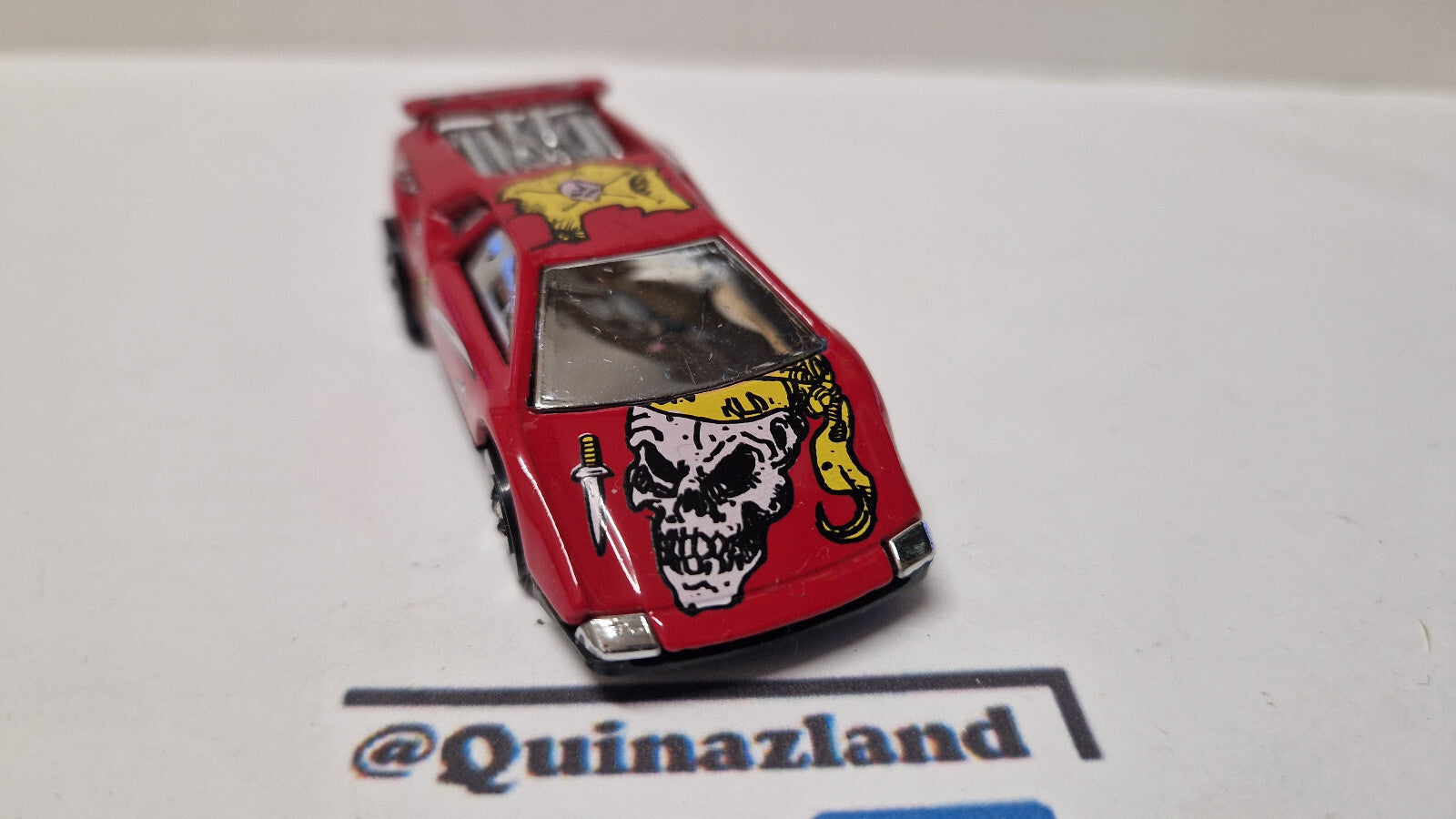 Hot Wheels 1993 tattoo machines Road pirate  (A34)