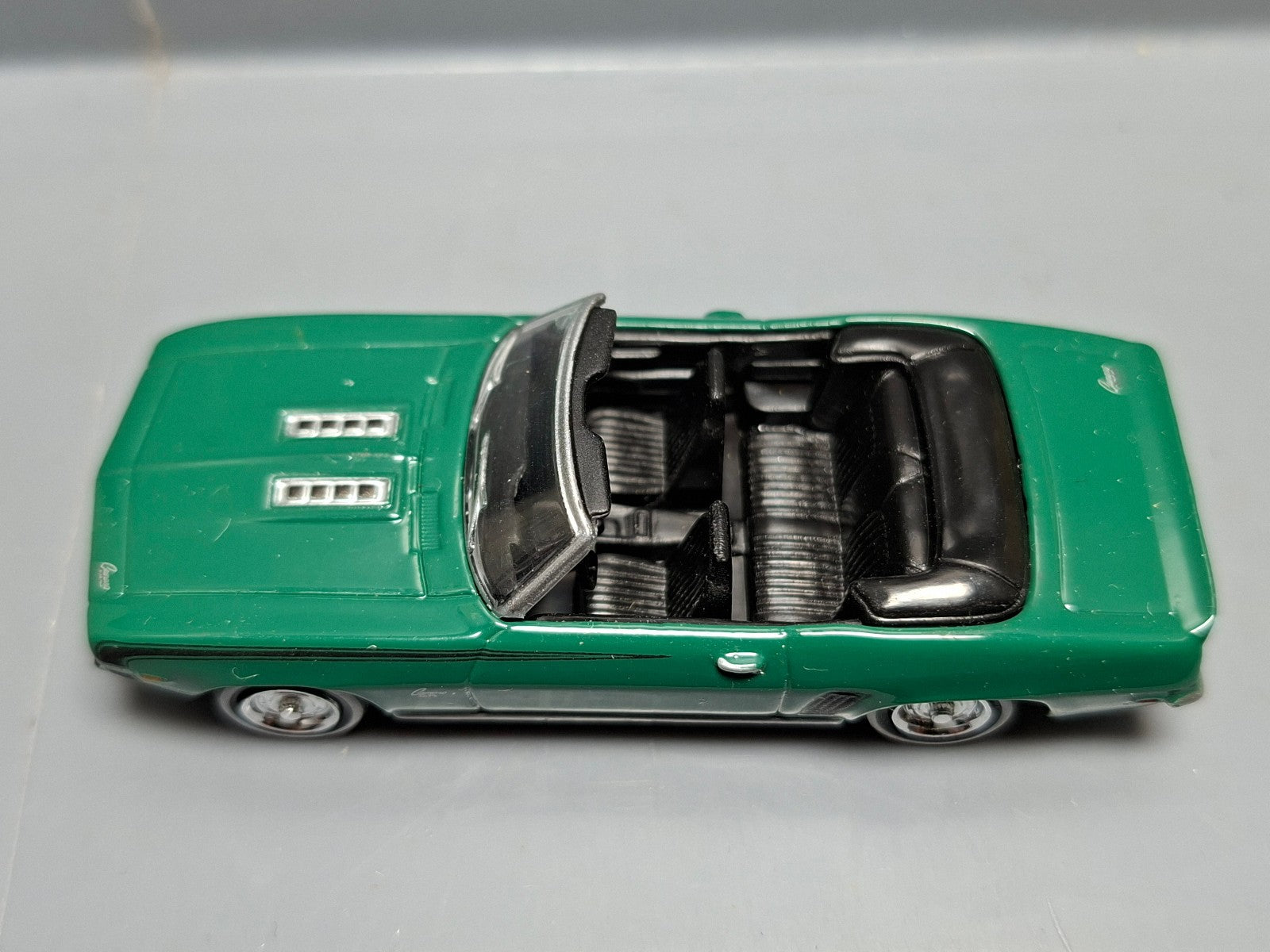 High speed 1/64 Promo reader's digest  1969 camaro SS    (NP16)