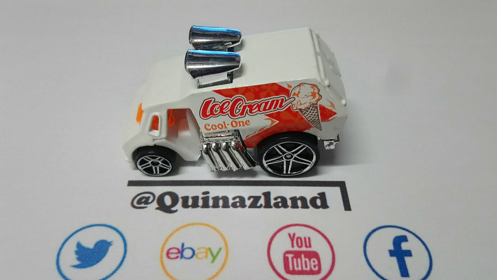 Hot Wheels Cool-One First Editions 2004-100 (A21)