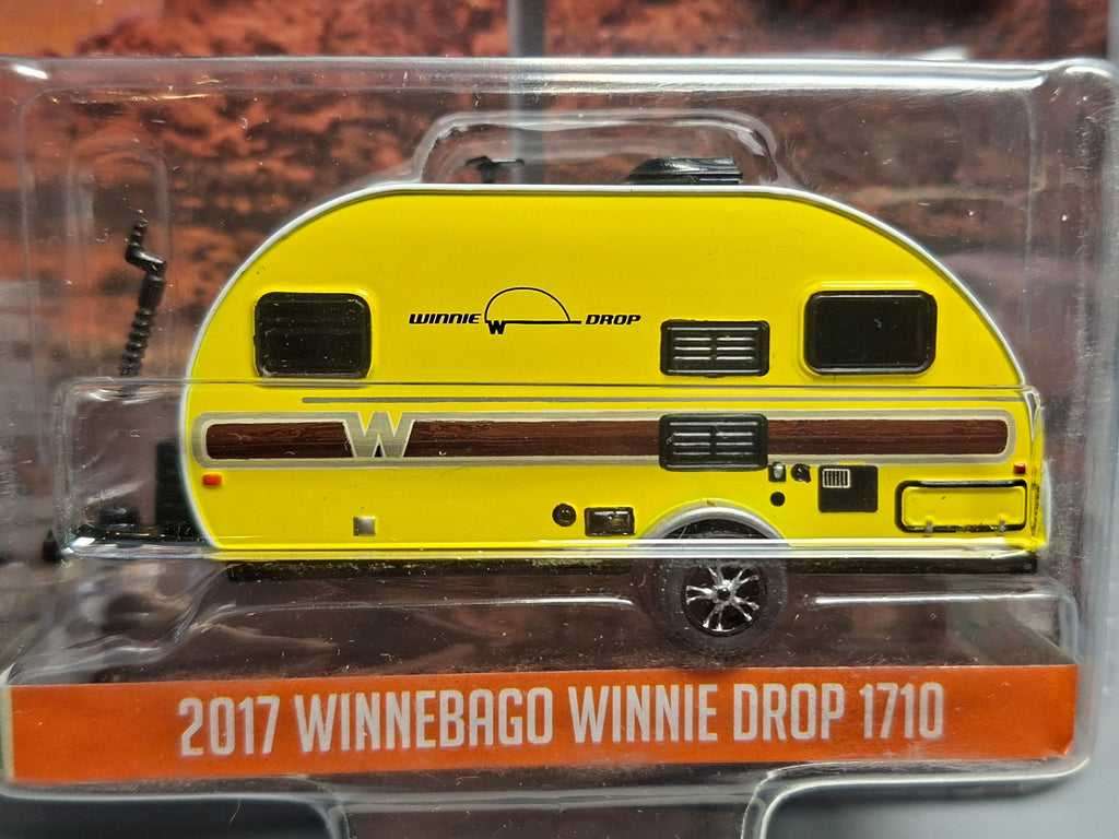 Greenlight Hitched Homes 2017 Winnebago Winnie Drop 1710 (NG32)