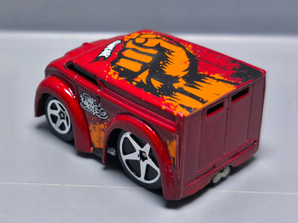Hot Wheels Dairy Delivery 2006-071 (A39)