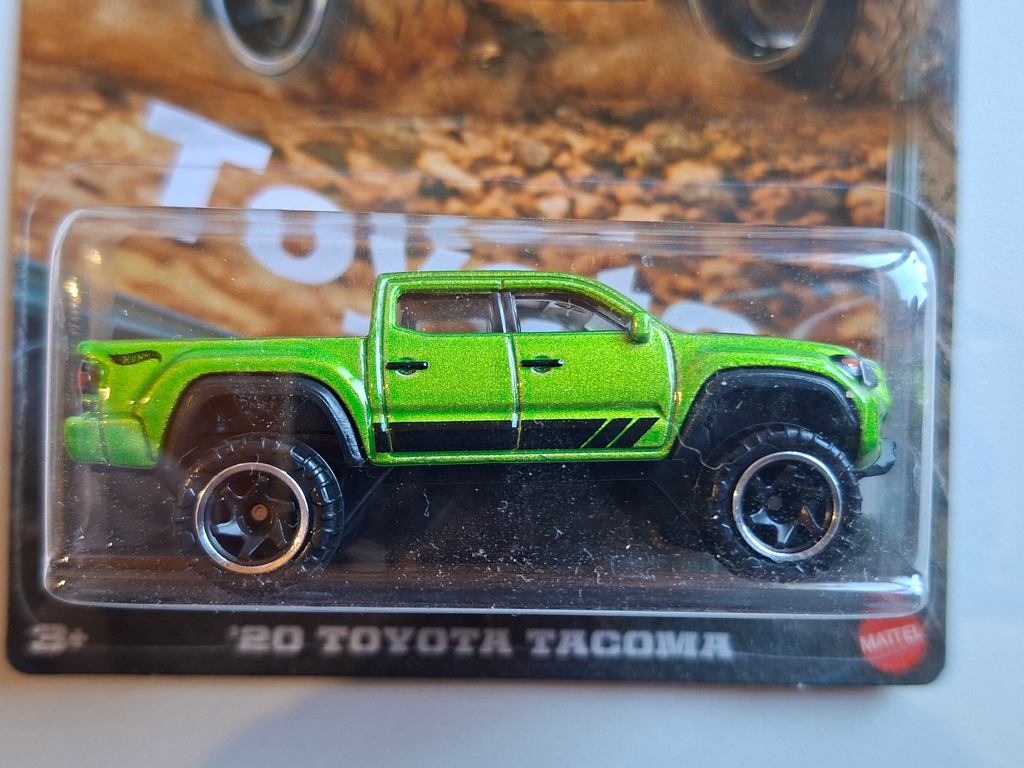 Hot Wheels 2025 Toyota ’20 TOYOTA TACOMA   (NP49)