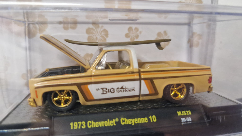 M2 Machines Big Kahuna 1973 Chevrolet Cheyenne 10  Chase 400 pcs  (NG58)