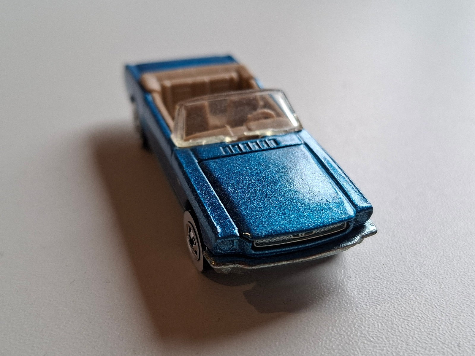 Hot wheels 65 mustang convertible version ww 1990-026 (A05)