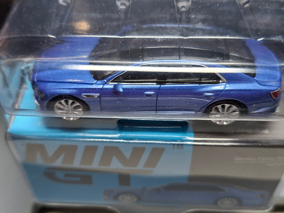 Mini GT Bentley Flying Spur, blue with black roof n°351 (NG39)
