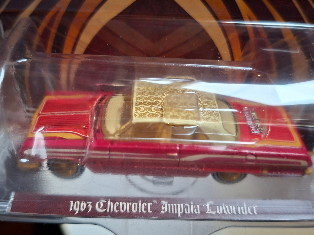 Greenlight 1963 Chevrolet Impala Lowrider, Michael Heralda Special  (NG71)