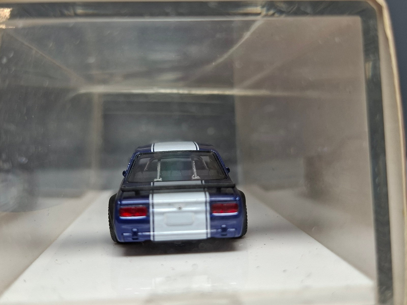 FuelMe Models Pocket Garage limitée à 499 exemplaires Nissan Skyline GT-R (CP14)