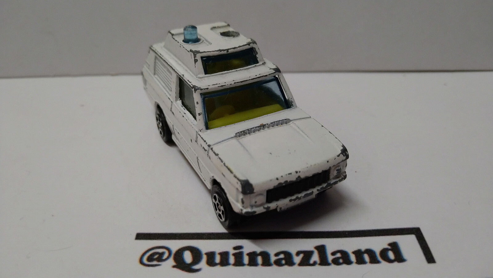 Corgi juniors  Range rover  (A13)