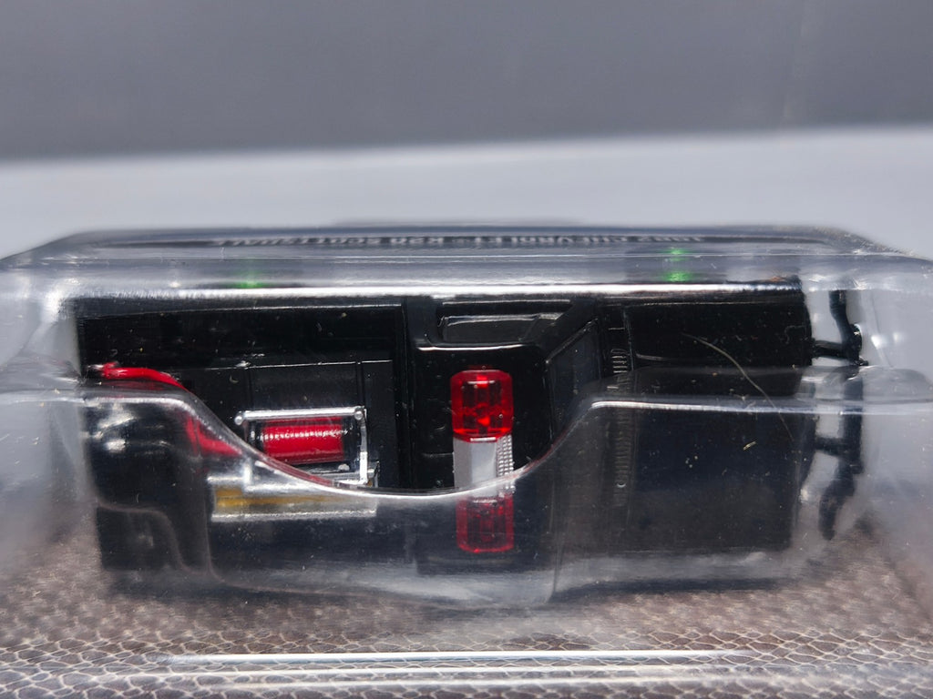 Greenlight Chase Black Bandit 1982 Chevrolet K20 Scottsdale  (NG59)