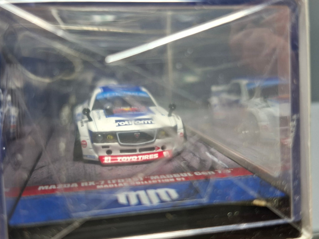 INNO64 Mazda RX7 (FD3S) Pandem Rocket Bunny Madbul Madlab Collection 001 (CP11)