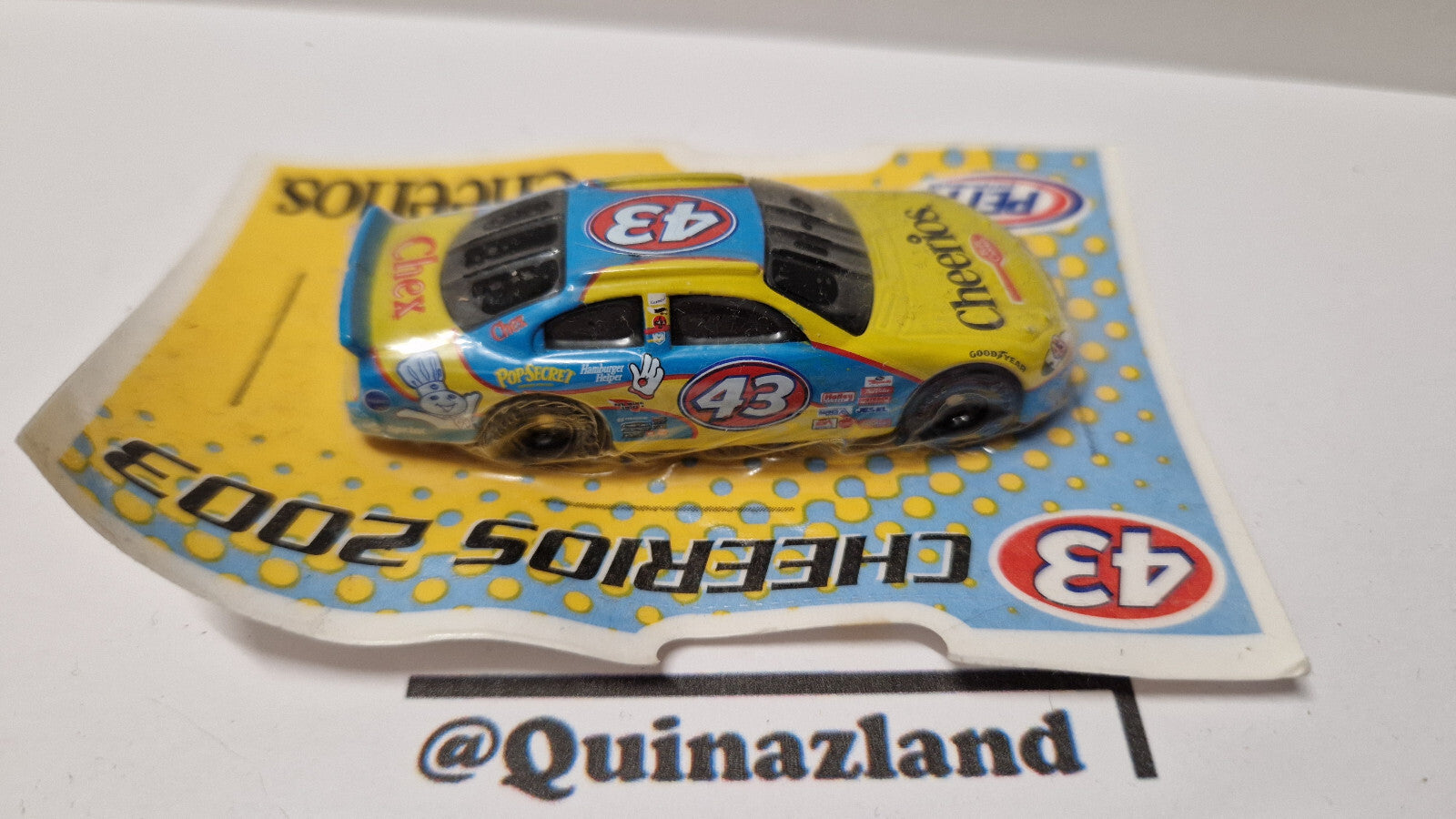 2003 promo cheerios  Dodge charger petty team   (NP31)