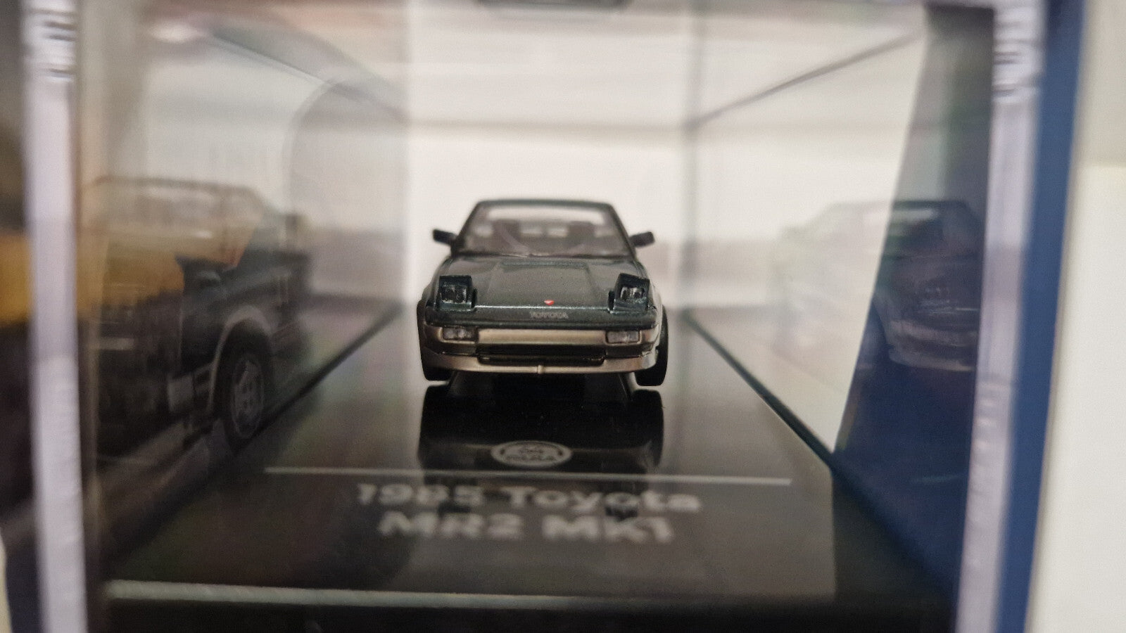 Para64 1985 Toyota MR2 MK1 green/gold  (NP17)