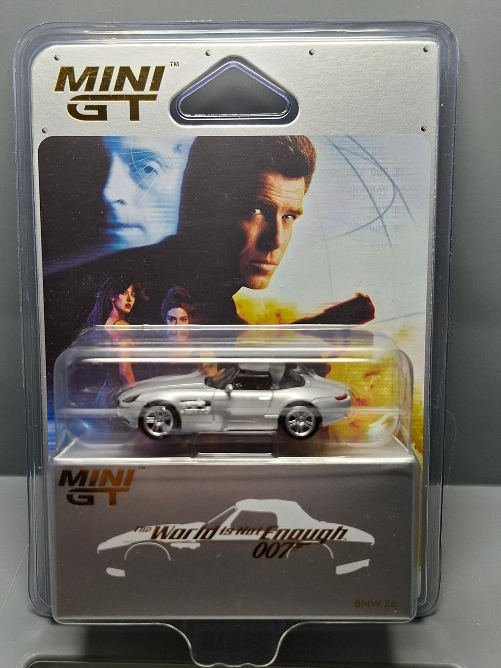 Mini GT 1999 BMW Z8 The World is not enough n° 906 (NG52)