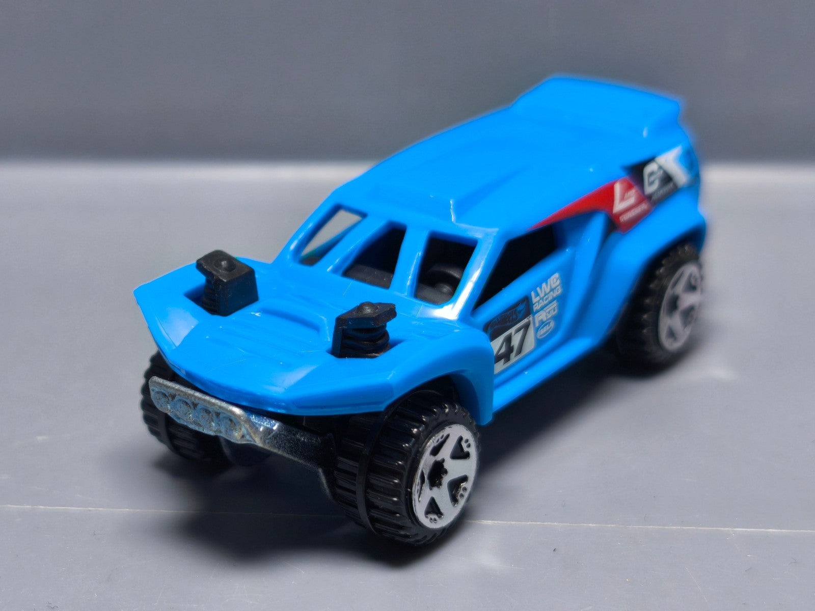 Hot Wheels Land crusher 2014-115   (A32)