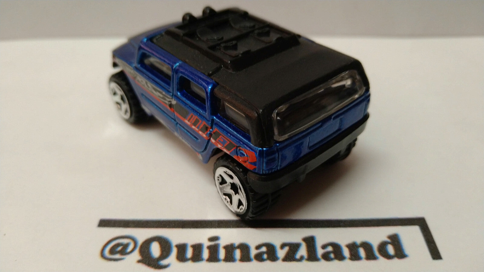 Hot Wheels Rockster  2004-023  (A37)