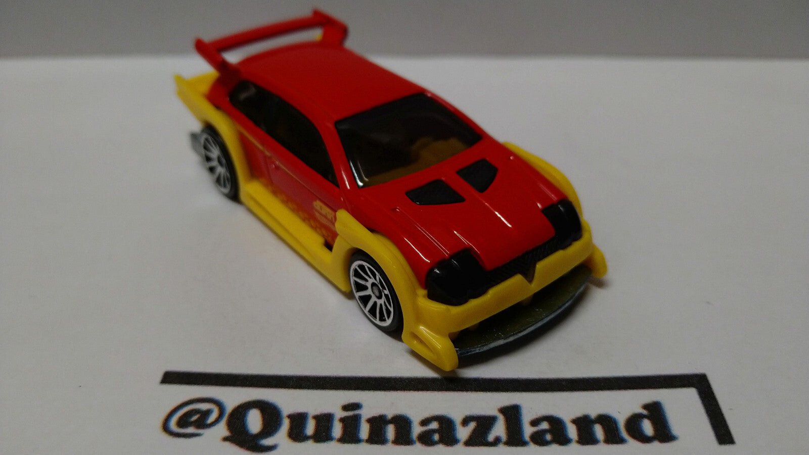 Hot Wheels Flight 03 Origine Pack 2010 (A22)