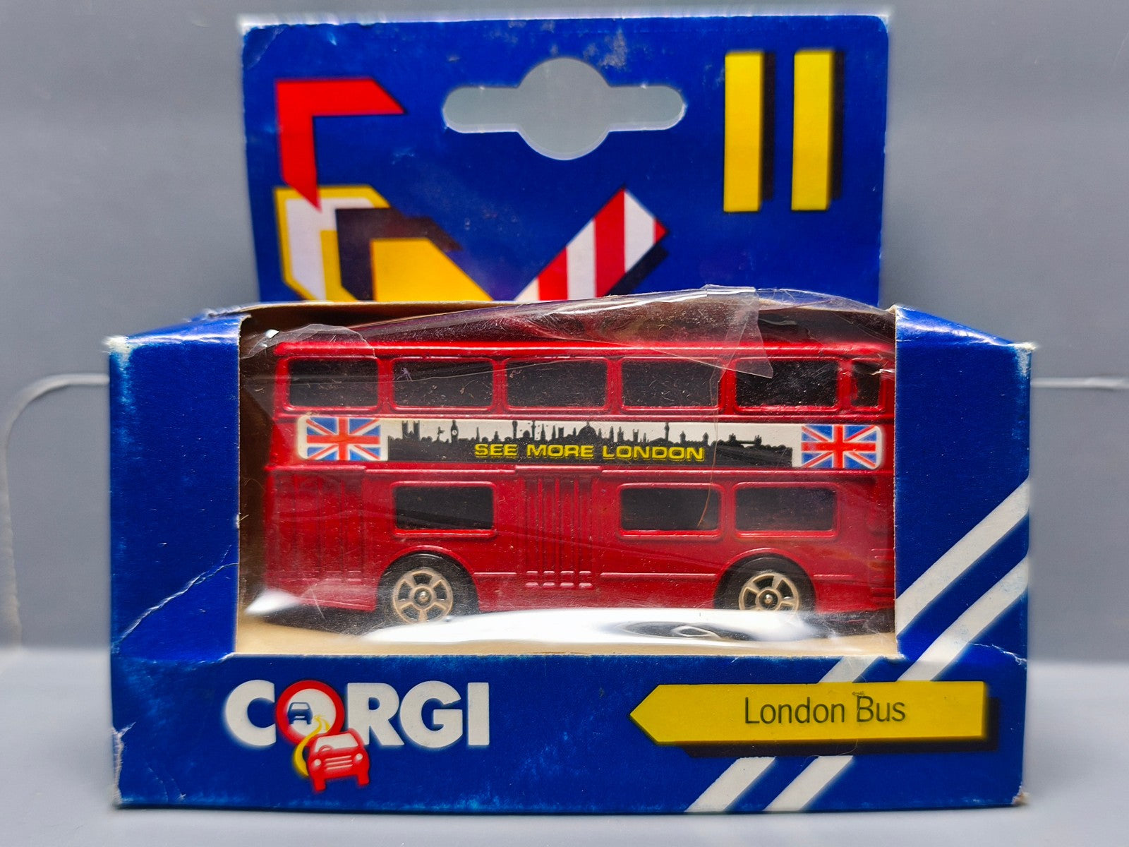 Corgi  Daimler fleetline london bus   boite et bulle abimées (NP13)