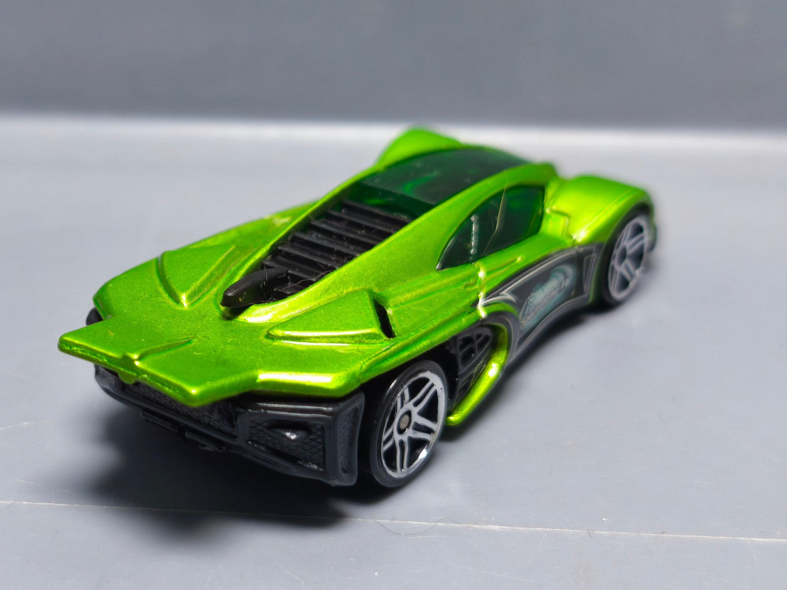 Hot Wheels Side Draft 2003-108  (A38)