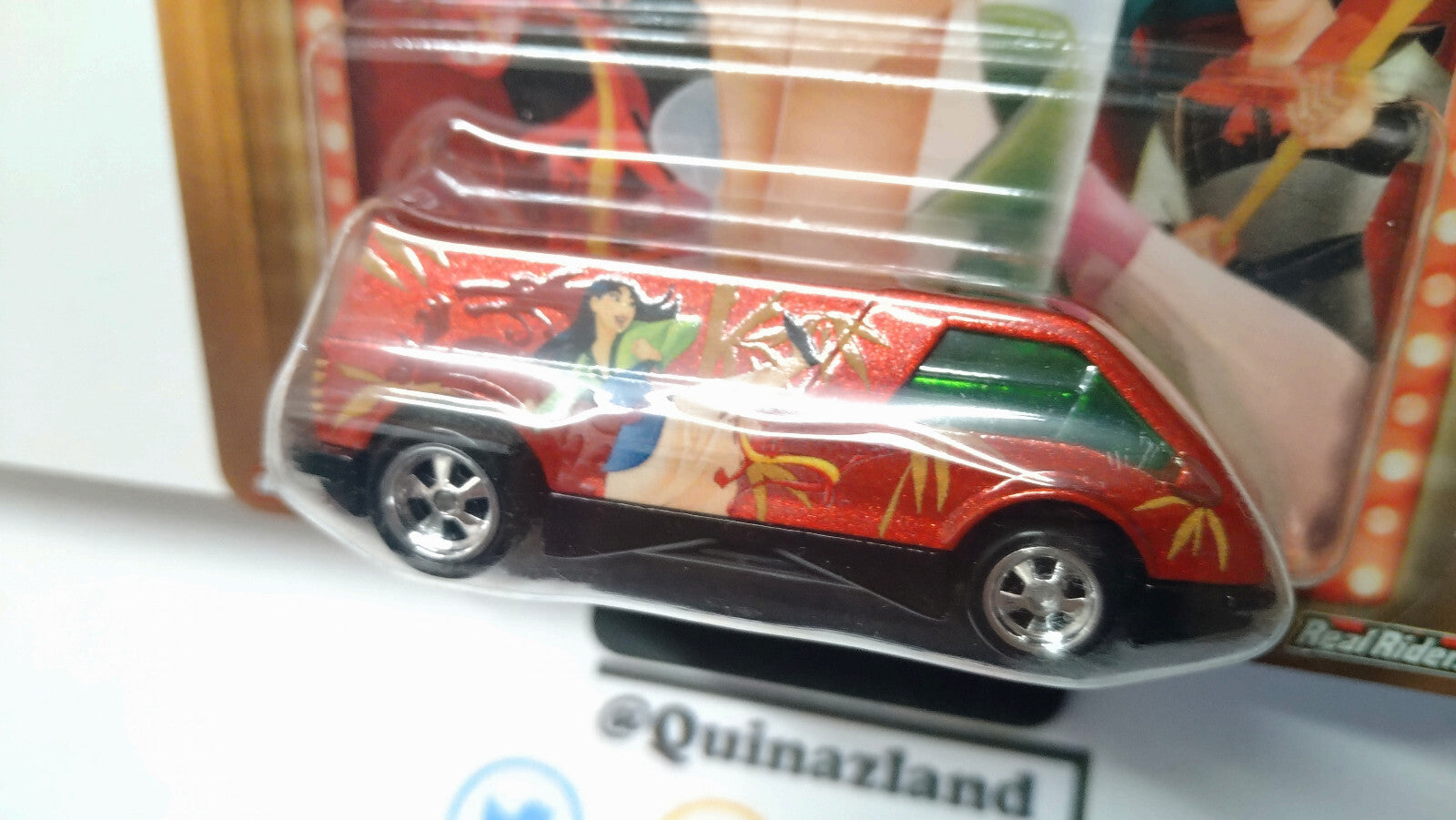 Hot Wheels Disney Dream van XGW Mulan (NG14)