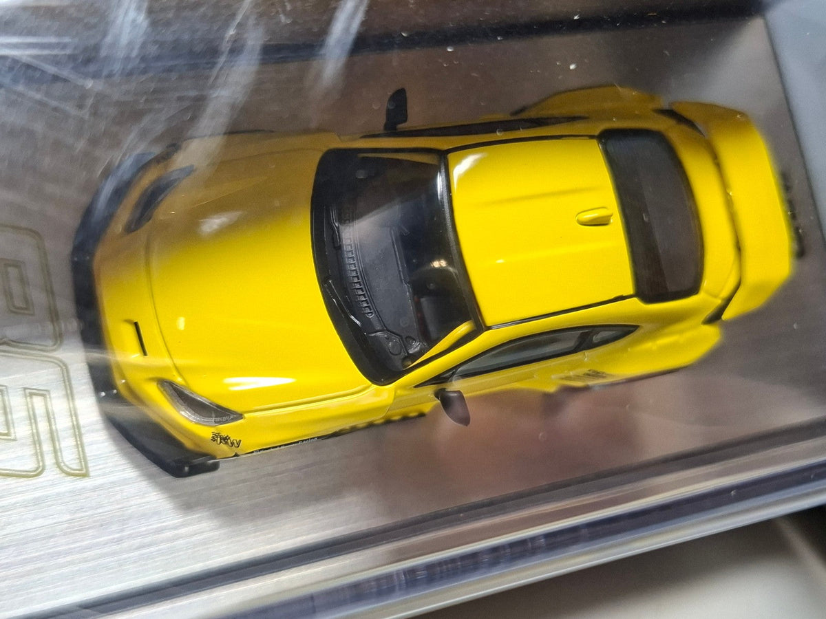 INNO64 Toyota GT86 Pandem, yellow (CP15)