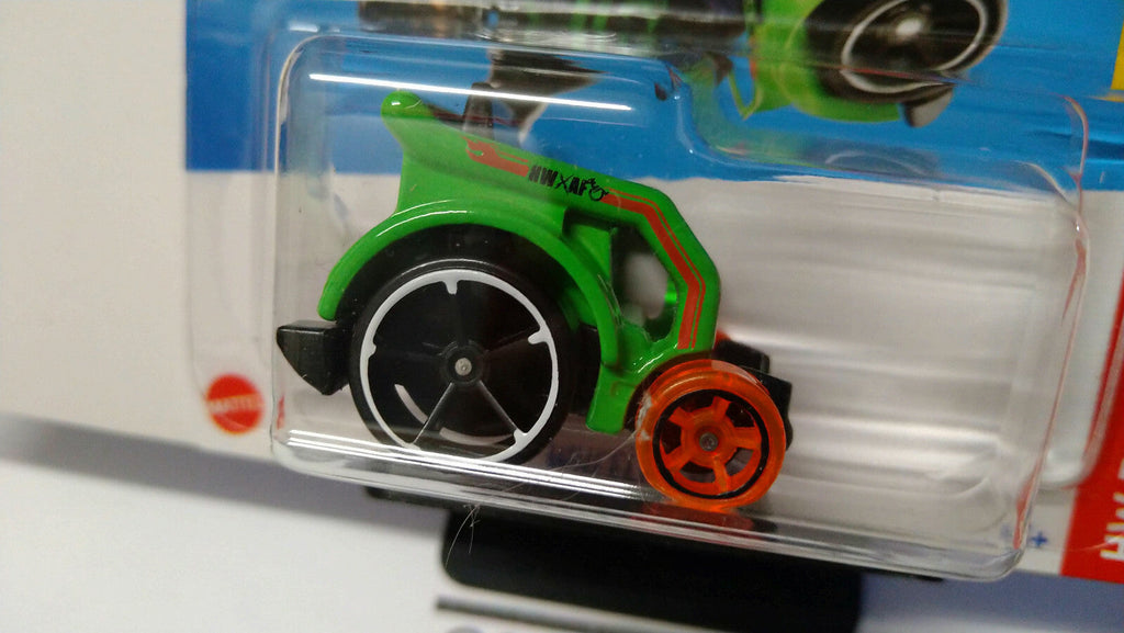 Hot Wheels Wheelie chair 2022-096 (NP13)