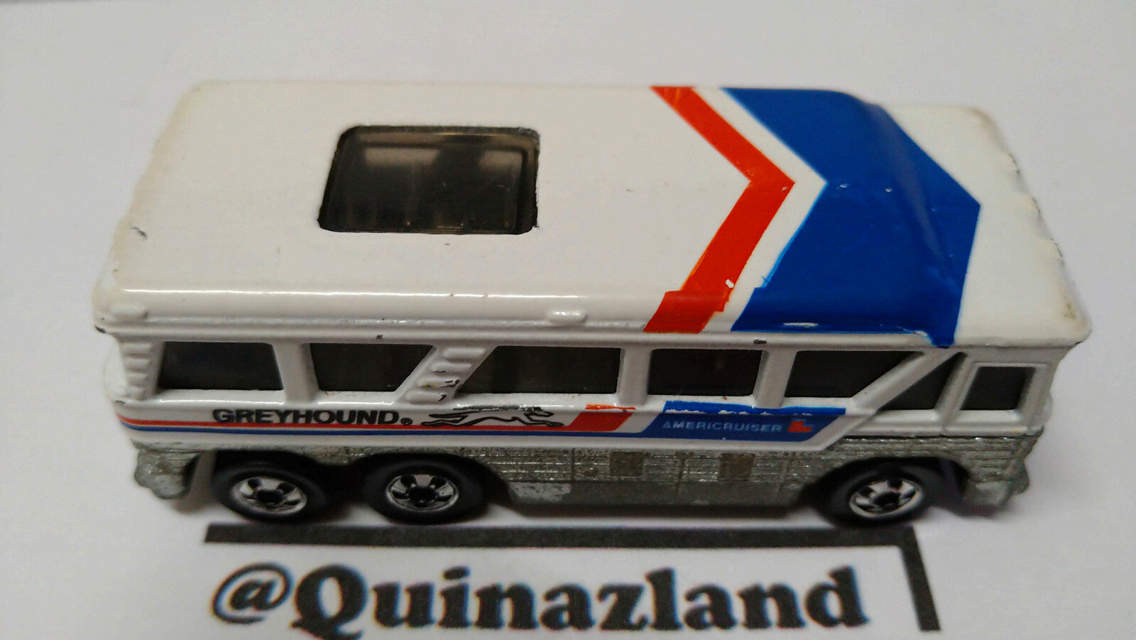 Hot Wheels Greyhound MC-8 1980 Hong Kong   (A19)