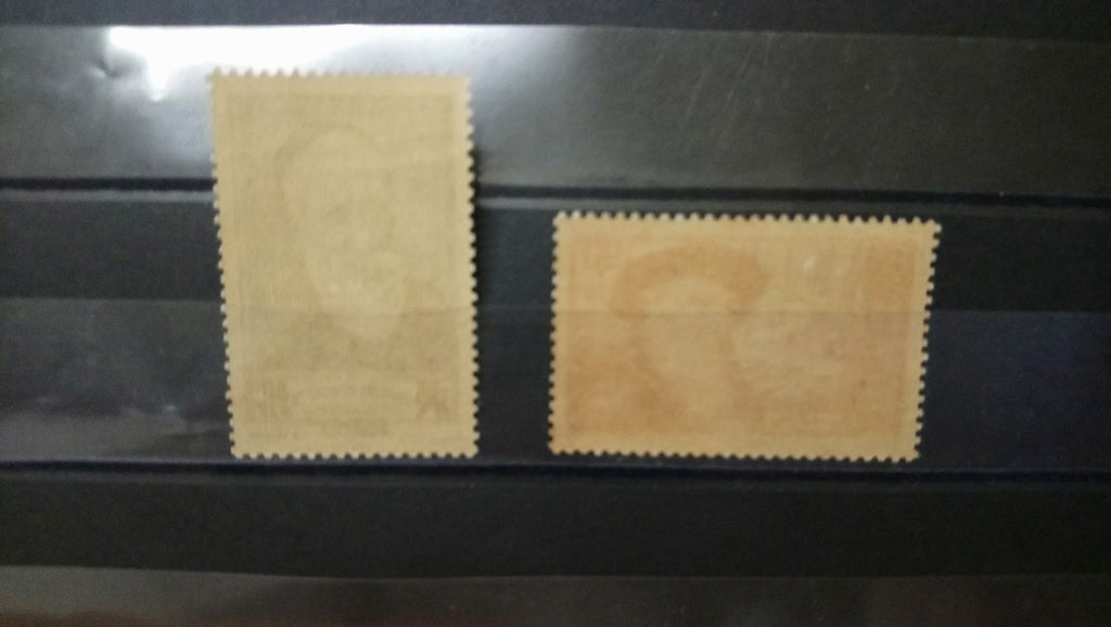 Lot 2 Timbres France Chômeurs intellectuels 1937
