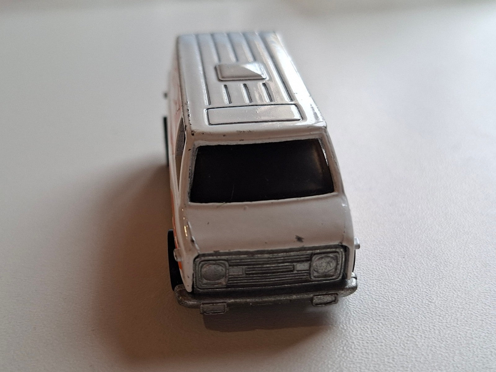 Hot wheels 1982 version Malaysia Super van  (A06)