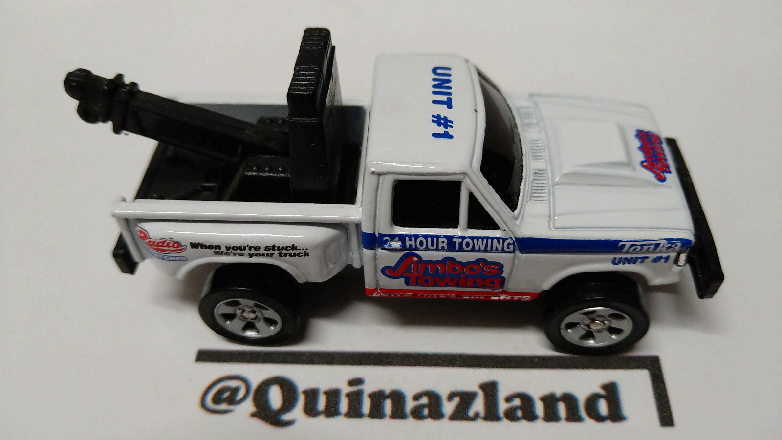 Maisto 89 Ford f-150 baja wrecker  (A21)
