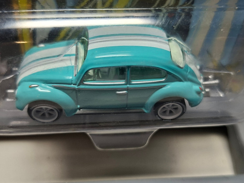 Johnny Lightning  50 years chase 1966 volkswagen beetle  (NG51)