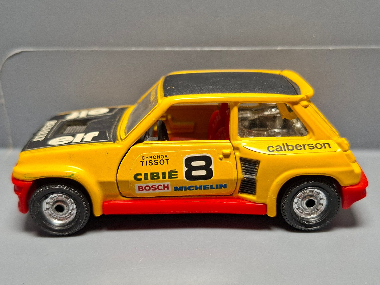 Corgi 1/43 Renault 5 turbo (NG34)