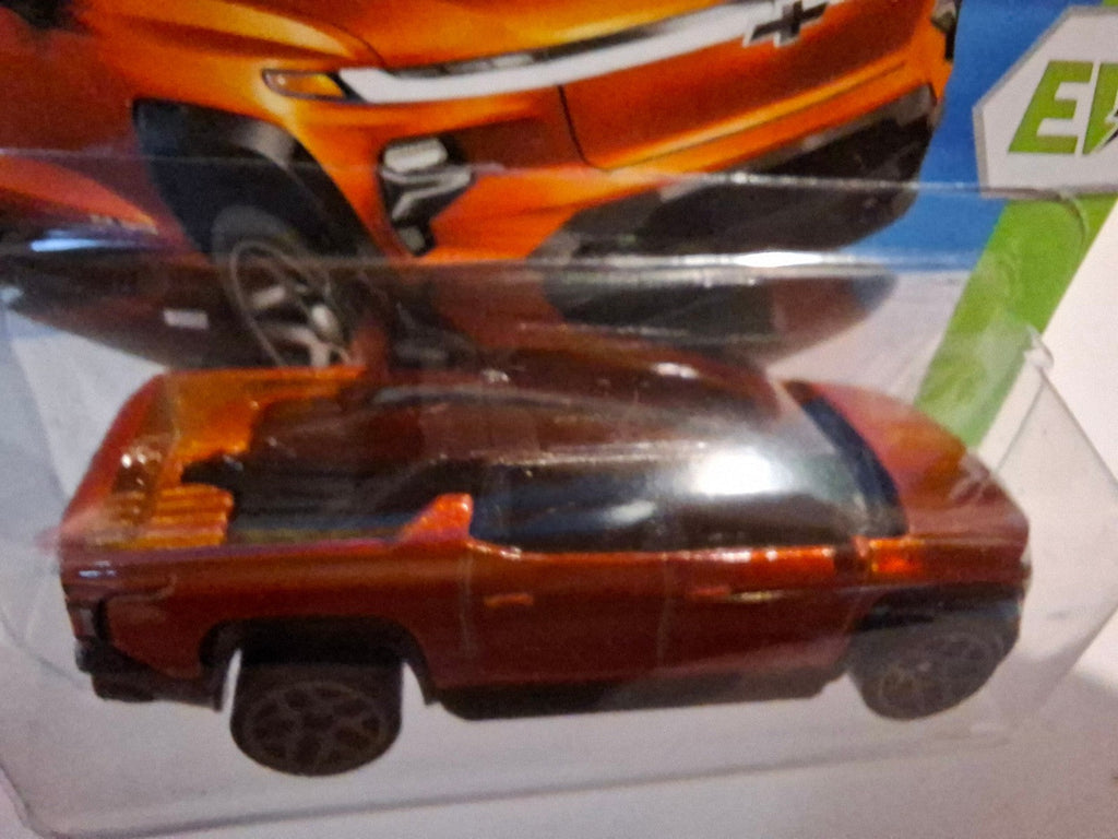 Hot Wheels Silverado EV RST  2025-088 (NP02)