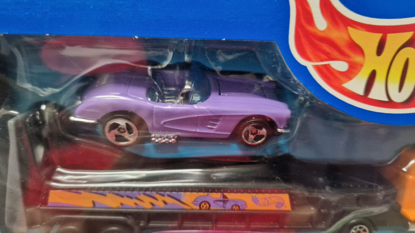 Hot Wheels 1999 long haulers exclusive kmart  58 corvette et 57 chevy + 2   (ET)