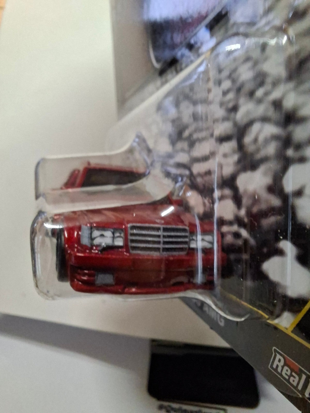 Hot Wheels  Fast Wagons Mercedes-Benz E 36 AMG (NG65)