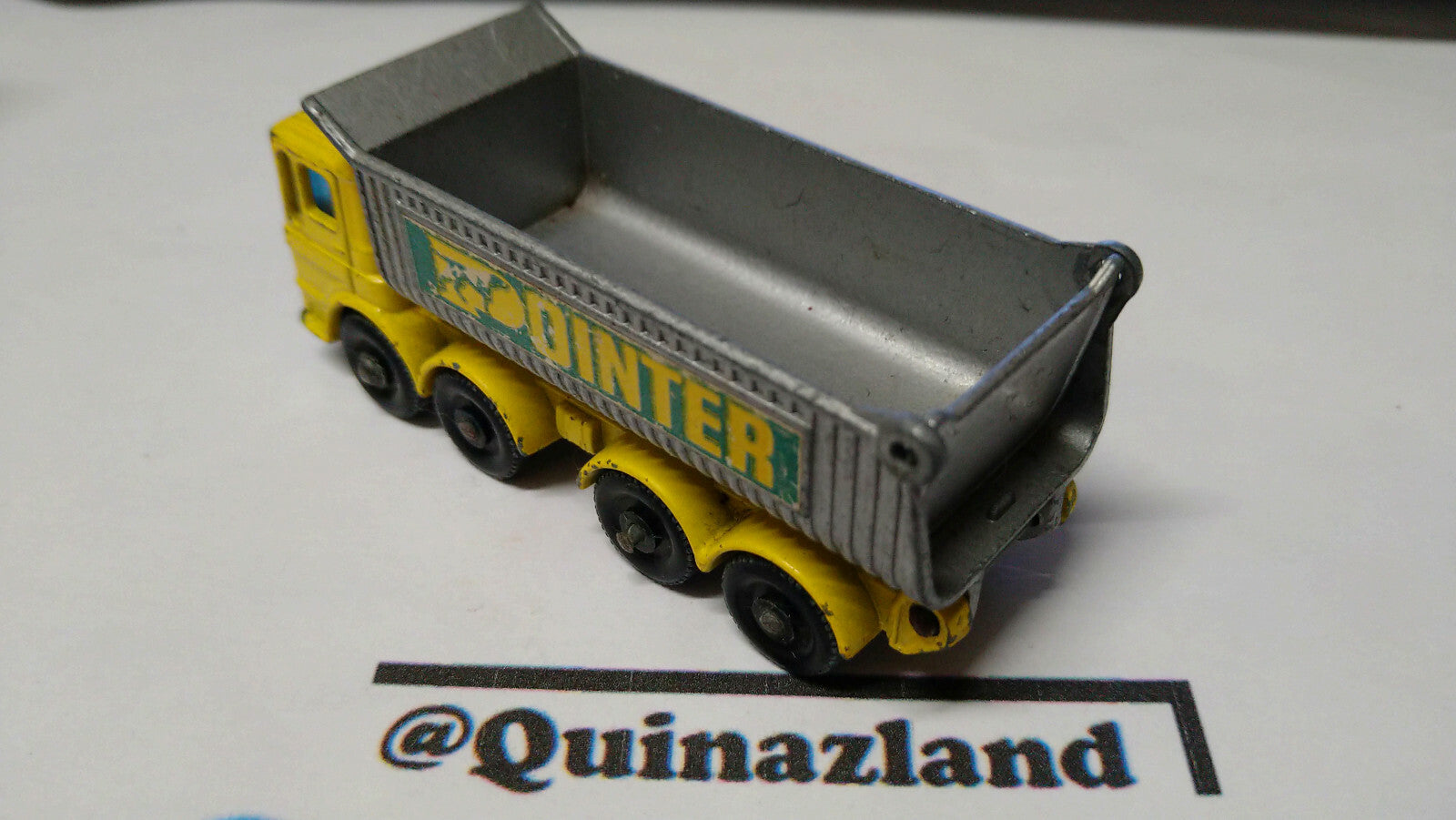 Matchbox 8 wheel pointer tipper Made in england by lesney (A13)