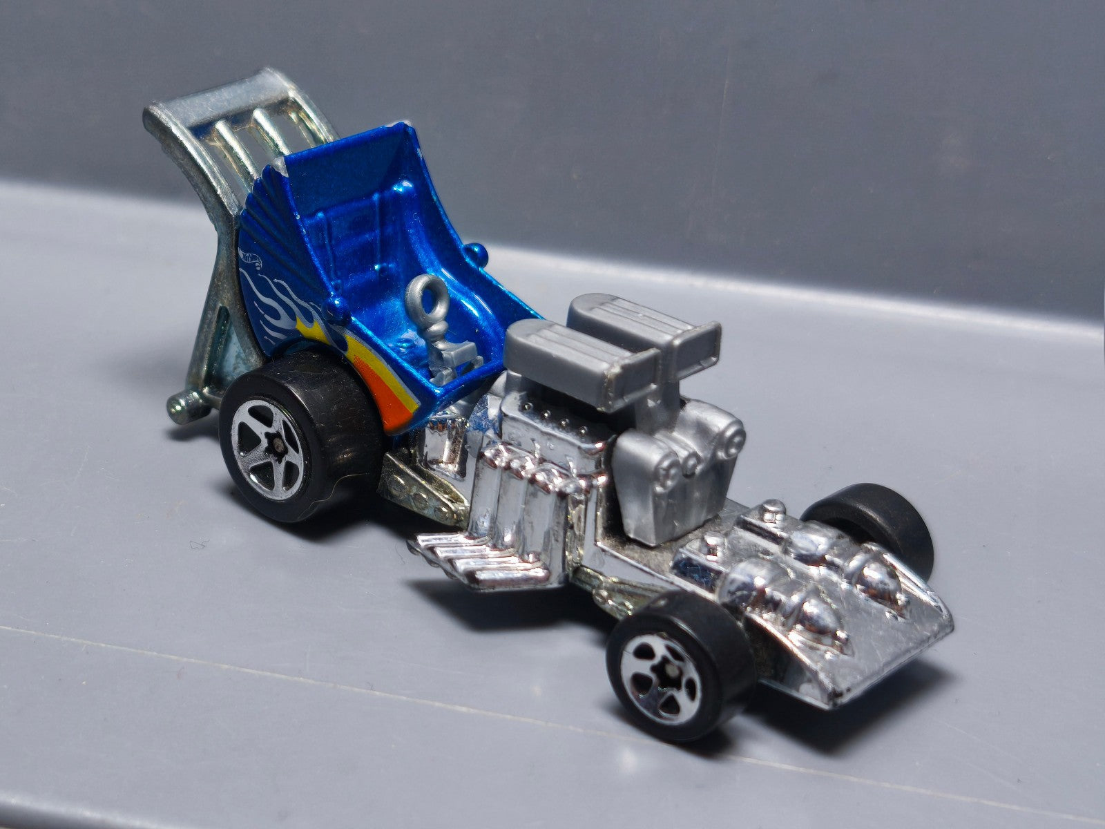 Hot Wheels Baby Boomer 1999-680 (A13)