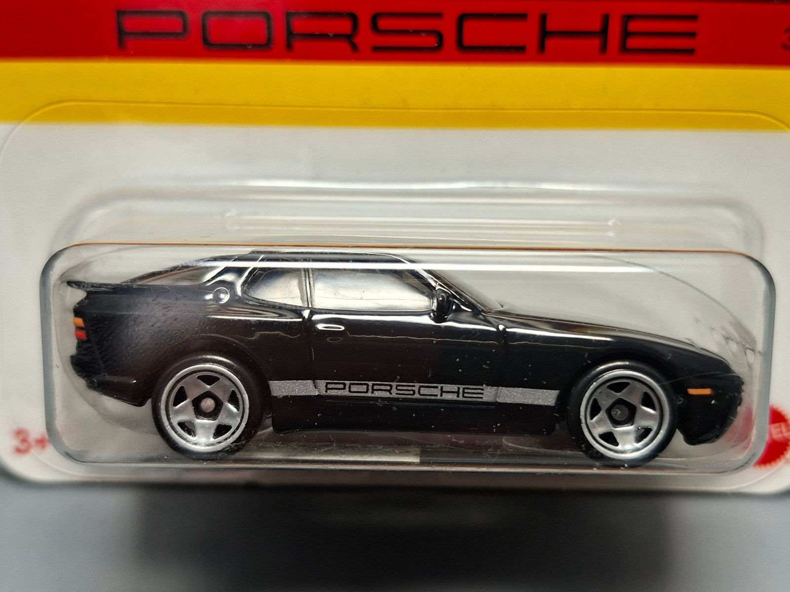 Hot Wheels 2024 PORSCHE CELEBRATIONS 1989 PORSCHE 944 TURBO (NP17)