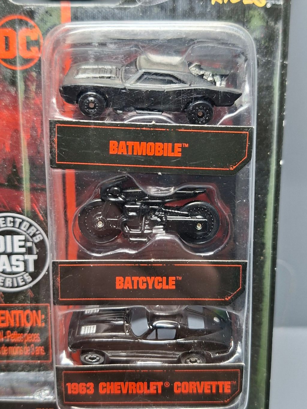 Jada Nano 2022 Hollywood rides  Batmobile batcycle 1963 Chevrolet   (NG07)