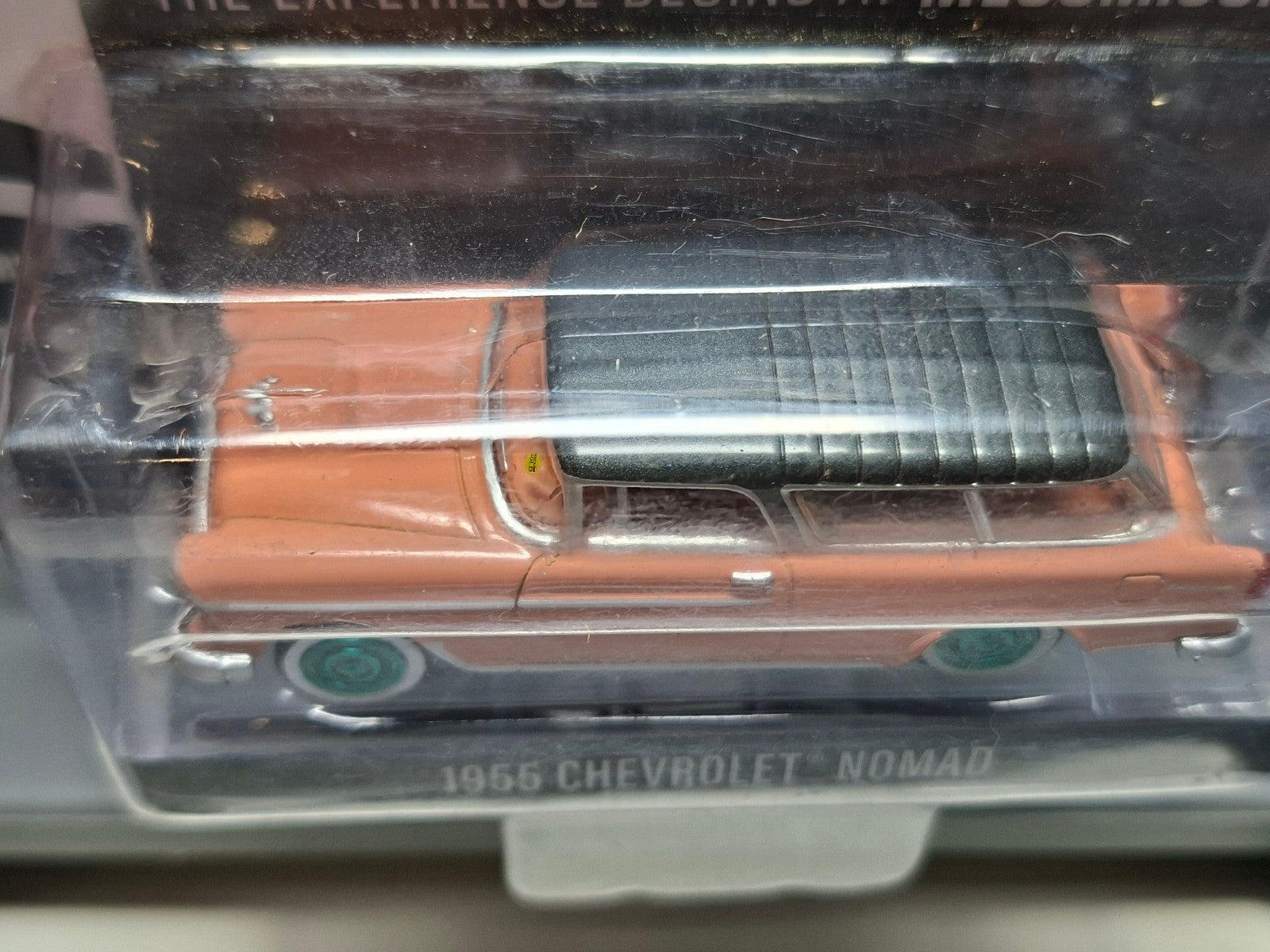 Greenlight Mecum Auctions 1955 Chevrolet Nomad Chase (NG35)