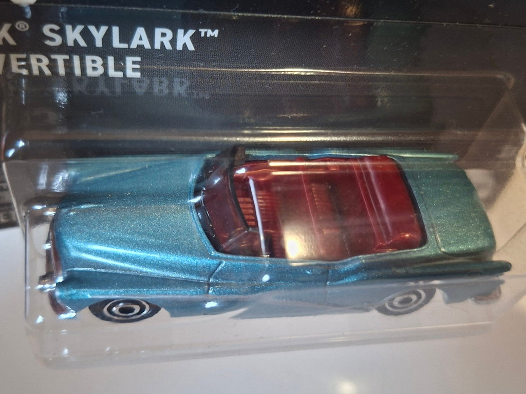 Matchbox 2025 American Convertible 1953 Buick Skylark Convertible   (NP28)