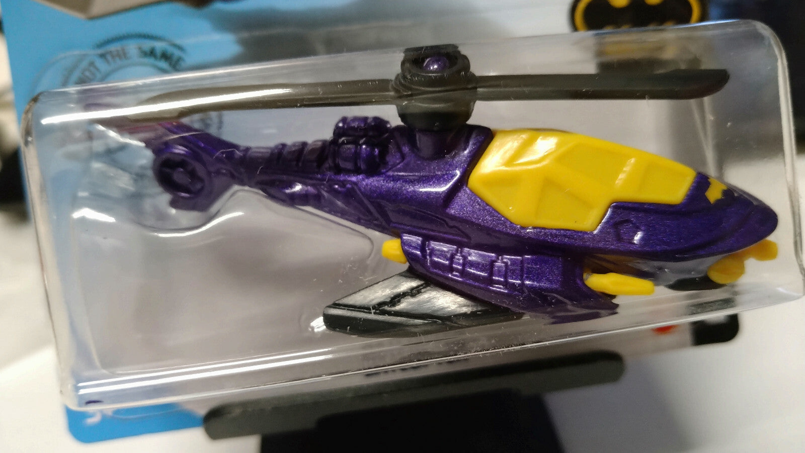 Hot Wheels Batcopter 2020-195  (NP37)
