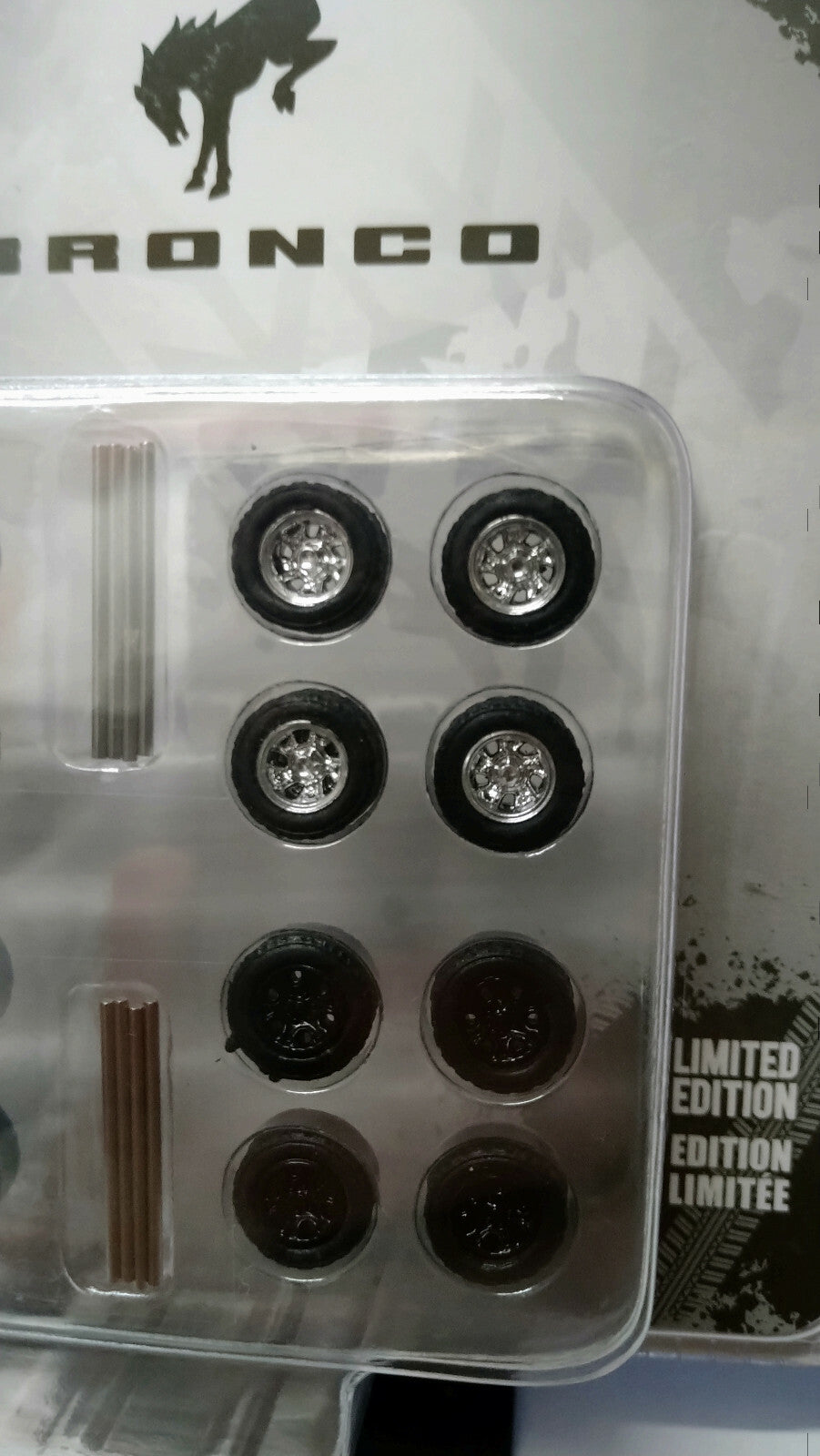 Greenlight Bronco  Wheel & Tires Multipack set de jantes Ford (NG56)