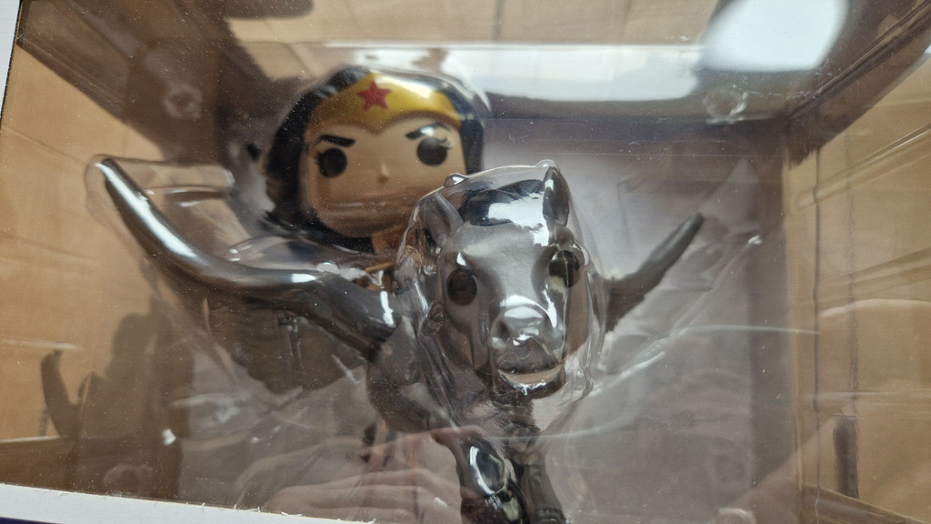 Funko Pop! 6" Wonder Woman on Pegasus #280  (F24)