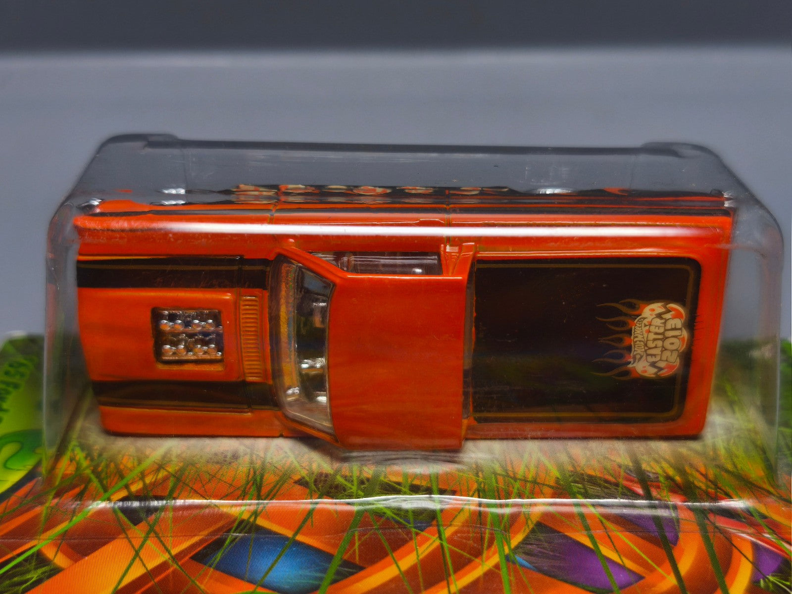Hot Wheels 2013 easter exclusive walmart 64 ford ranchero   (NP22)