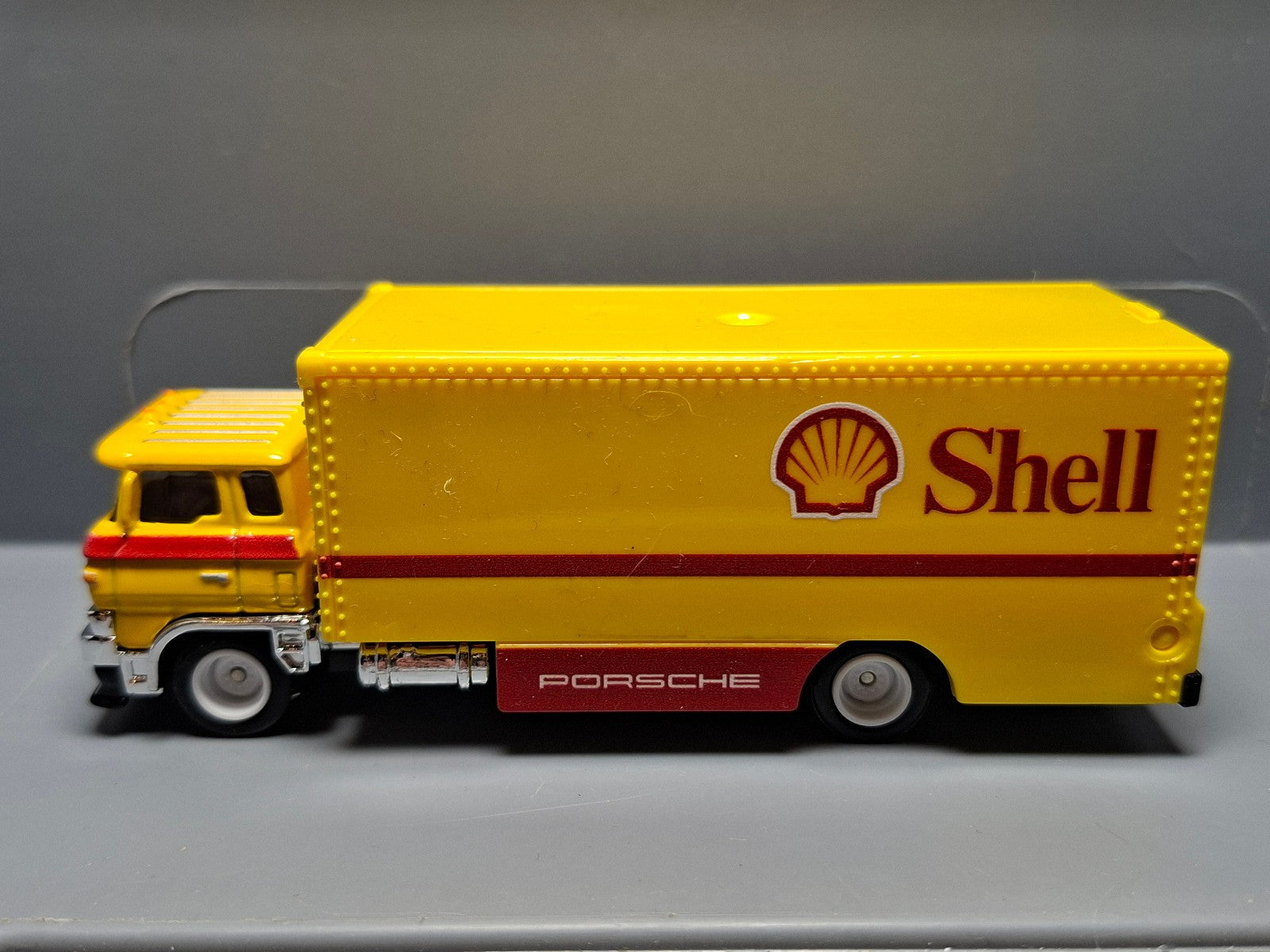 Hot Wheels Team transport #45 Sakura sprinter Shell  (CP12)